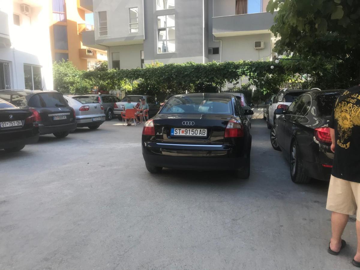 Villa Premium Durrës Esterno foto